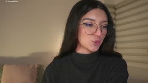   online show from 06/10/26, 01:06