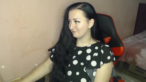 Snapshot of call_me_shaya chatting on 12/03/24, 02:05 Shaya online show from 12/03/24, 02:05