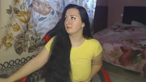 Snapshot of call_me_shaya chatting on 02/08/25, 12:17 Shaya online show from 02/08/25, 12:17
