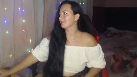 Snapshot of call_me_shaya chatting on 09/23/25, 03:59 Shaya online show from 09/23/25, 03:59