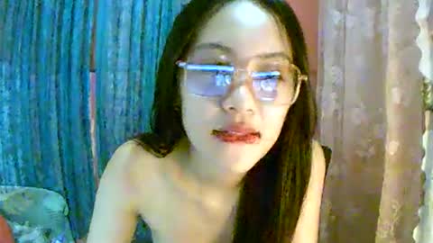 Snapshot of calla_freya chatting on 10/06/25, 02:42 Freya online show from 10/06/25, 02:42