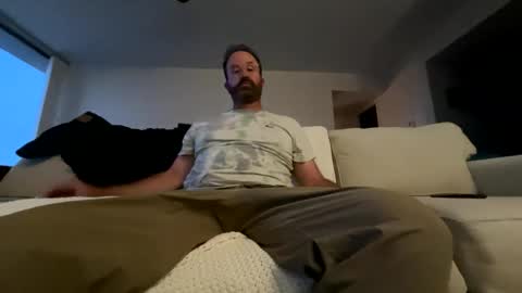 Snapshot of callesalada2 chatting on 05/08/26, 11:04 Whitest Boy Alive online show from 05/08/26, 11:04