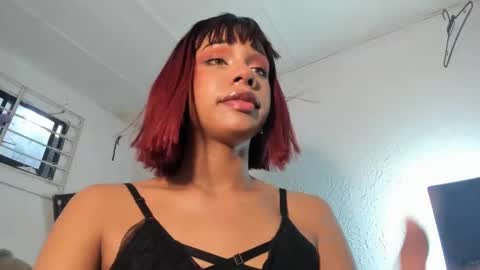 Snapshot of calliedemon_ chatting on 11/11/25, 01:00 Callie online show from 11/11/25, 01:00