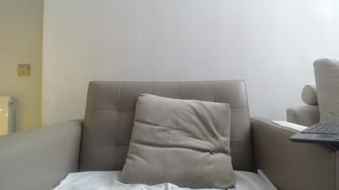 Snapshot of callme_kim chatting on 12/29/24, 12:20 callme_kim online show from 12/29/24, 12:20