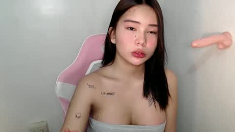 Snapshot of callme_remaxxx7 chatting on 03/20/26, 06:02 Rema online show from 03/20/26, 06:02