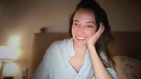 Snapshot of callmecarlotaa chatting on 03/17/26, 08:12 Crazy Happy Me online show from 03/17/26, 08:12