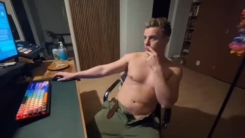 Snapshot of callmedaddy909090 chatting on 12/06/24, 07:12 Looking for horney women Dutch online show from 12/06/24, 07:12