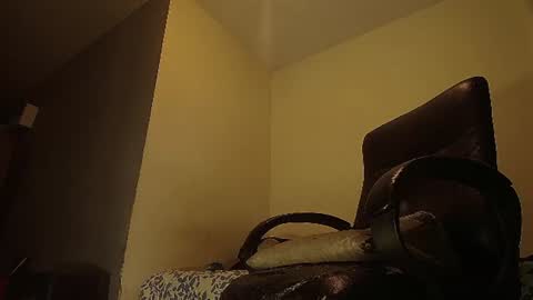 callmeenzo1 online show from 06/22/26, 06:49