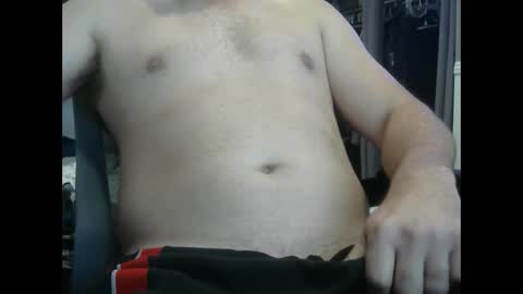 Snapshot of callmeroger33 chatting on 09/22/25, 03:47 callmeroger33 online show from 09/22/25, 03:47