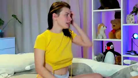 Snapshot of callmetori chatting on 12/03/24, 10:50 Frida online show from 12/03/24, 10:50