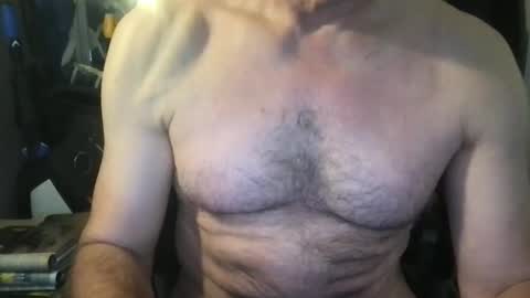 Snapshot of callum5555 chatting on 12/29/24, 07:00 callum5555 online show from 12/29/24, 07:00