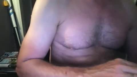 Snapshot of callum5555 chatting on 05/27/26, 07:00 callum5555 online show from 05/27/26, 07:00