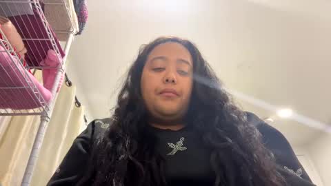 Snapshot of cals9x chatting on 02/24/25, 01:13 camzxoxox online show from 02/24/25, 01:13