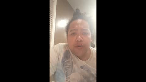 Snapshot of cals9x chatting on 04/15/26, 09:38 camzxoxox online show from 04/15/26, 09:38