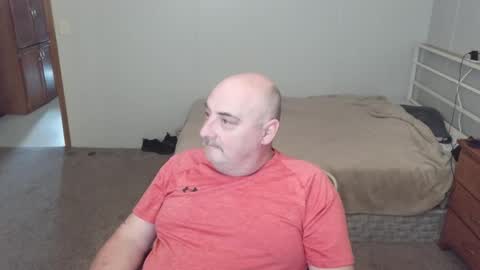 Snapshot of calvin420420 chatting on 04/06/26, 10:11 longjohn74 online show from 04/06/26, 10:11