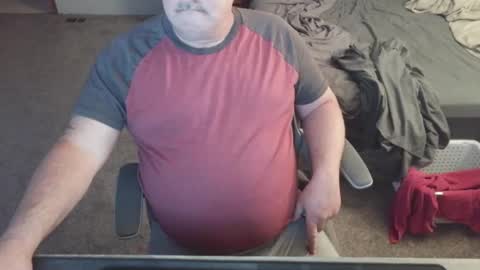 Snapshot of calvin420420 chatting on 04/28/26, 01:26 longjohn74 online show from 04/28/26, 01:26