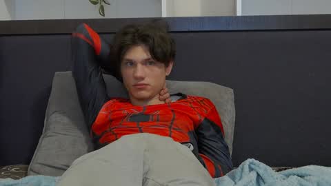 Snapshot of calvin_cay chatting on 01/30/25, 02:49 Calvin online show from 01/30/25, 02:49