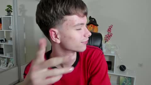 Hey I am Calvin  online show from 01/12/25, 07:10