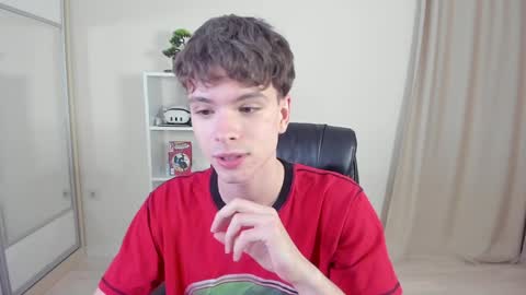 Hey I am Calvin  online show from 02/01/25, 07:13