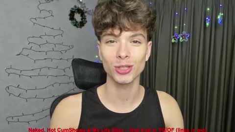 Snapshot of calvin_loves_you chatting on 12/17/25, 05:30 Hey I am Calvin online show from 12/17/25, 05:30