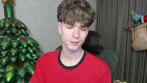 Snapshot of calvin_loves_you chatting on 01/06/26, 05:38 Hey I am Calvin online show from 01/06/26, 05:38