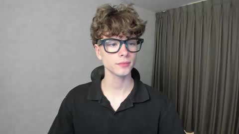 Snapshot of calvin_loves_you chatting on 02/08/26, 05:05 Hey I am Calvin online show from 02/08/26, 05:05