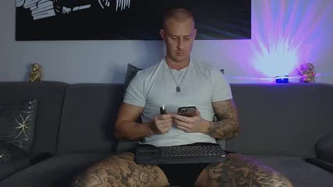 Calvin  online show from 01/10/25, 09:20