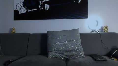 Calvin  online show from 01/22/25, 07:46