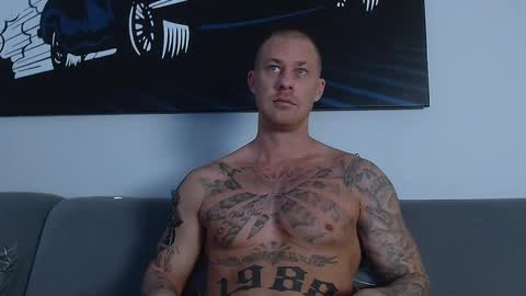 Calvin  online show from 01/31/25, 09:16