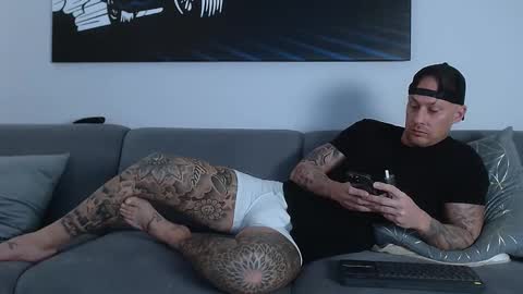 Calvin  online show from 03/04/25, 06:15