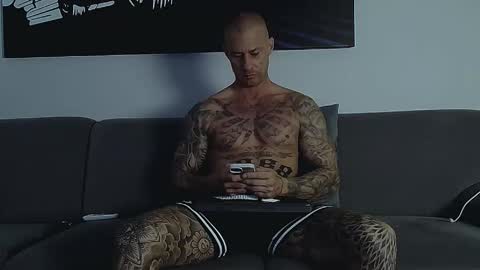 Calvin  online show from 09/09/25, 01:21