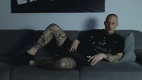 Calvin  online show from 11/19/25, 12:32