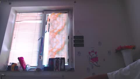 Snapshot of calvinjohnlad chatting on 03/04/25, 12:22 Calvinjohnlad online show from 03/04/25, 12:22