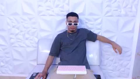 Snapshot of cam_xman chatting on 03/22/26, 02:42 cam_xman online show from 03/22/26, 02:42