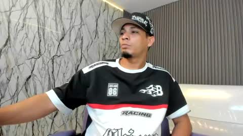 cam_xman online show from 06/16/26, 12:24