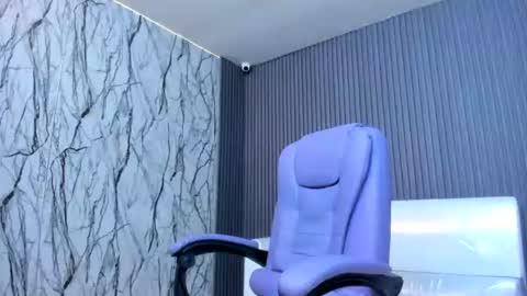 cam_xman online show from 06/21/26, 12:52