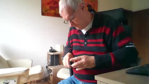 Snapshot of camcologne chatting on 01/09/26, 10:51 camcologne online show from 01/09/26, 10:51
