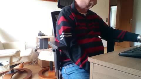 Snapshot of camcologne chatting on 02/09/26, 11:58 camcologne online show from 02/09/26, 11:58