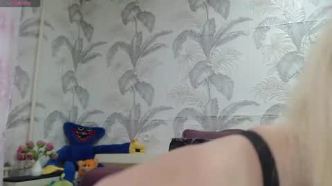 CamDiva1 online show from 06/20/26, 01:03