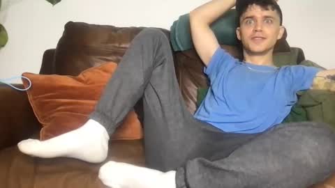 Snapshot of camdoattitude chatting on 09/25/25, 11:47 CamDoAttitude online show from 09/25/25, 11:47