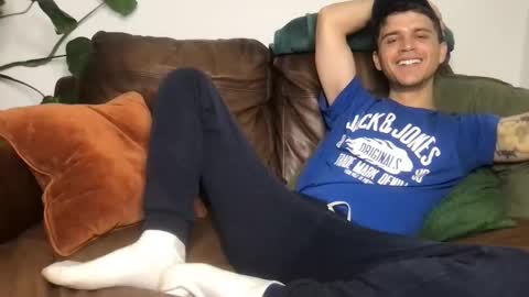 Snapshot of camdoattitude chatting on 10/28/25, 12:30 CamDoAttitude online show from 10/28/25, 12:30