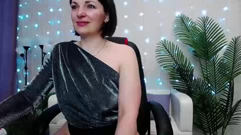 camelia_lillie online show from 05/11/26, 01:33