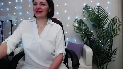 camelia_lillie online show from 05/12/26, 01:14