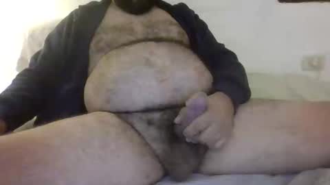 Snapshot of camera008 chatting on 03/29/26, 02:22 camera008 online show from 03/29/26, 02:22