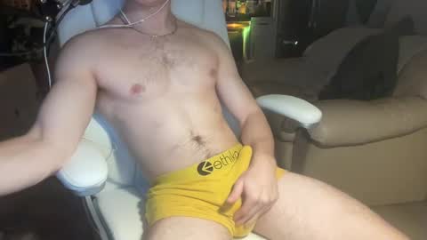 Snapshot of cameron777111 chatting on 01/15/25, 02:38 Cameron online show from 01/15/25, 02:38