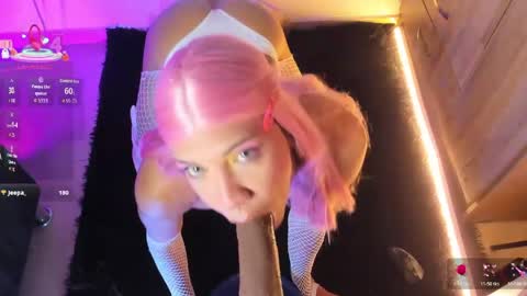 INDEPENDENT MODEL online show from 04/18/26, 03:21