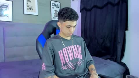 CAMERON online show from 04/11/26, 04:17