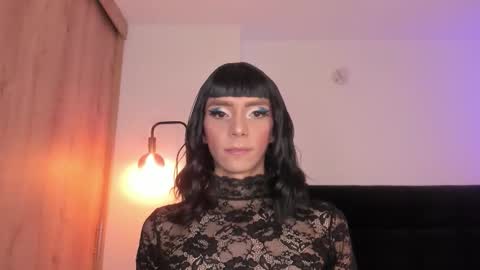 Snapshot of cameron_lyra chatting on 11/26/25, 07:37 Cameron online show from 11/26/25, 07:37