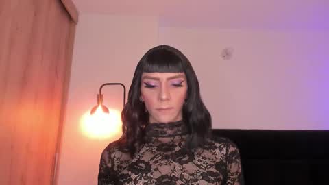 Snapshot of cameron_lyra chatting on 12/23/25, 01:58 Cameron online show from 12/23/25, 01:58