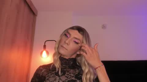 Snapshot of cameron_lyra chatting on 02/02/26, 01:26 Cameron online show from 02/02/26, 01:26